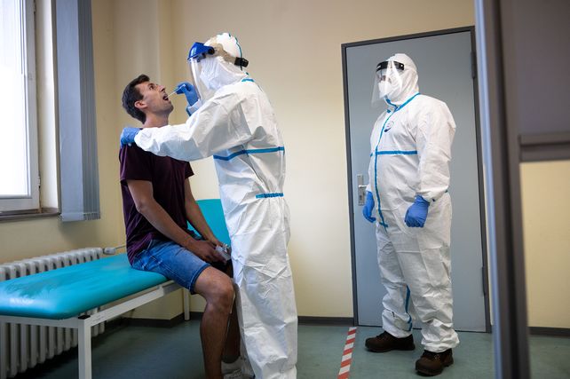 Veinte imágenes alrededor del mundo en tiempos de pandemia