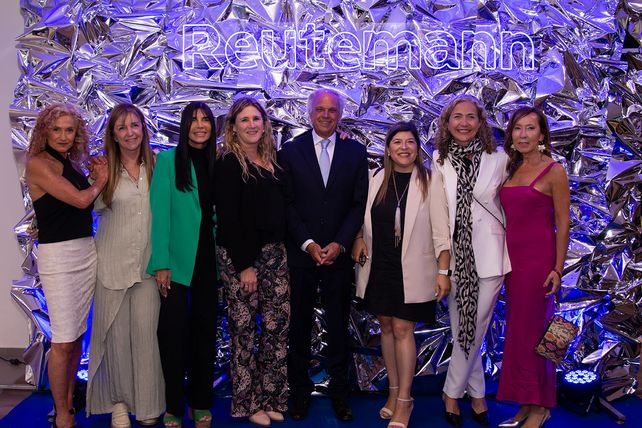 Roxana glikstein, Lili Boggio, Lidia Sanfilippo, Silvana Dal Lago, Armín Reutemann, Verónica Razzini, Marian Milicic y Laura Nistal