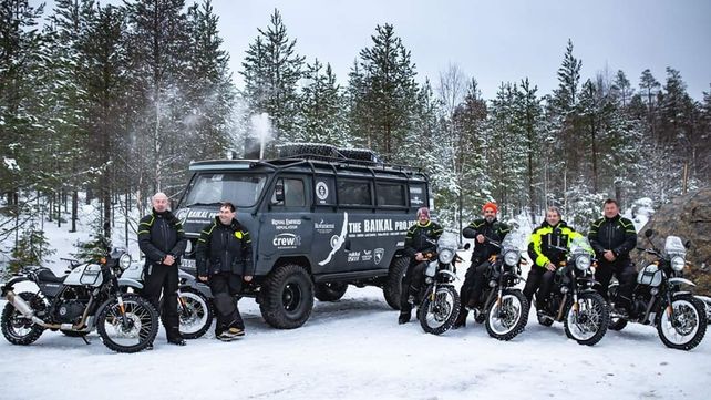 Expedicionarios. Se moverán en motos con cubiertas especiales para transitar sobre el hielo.