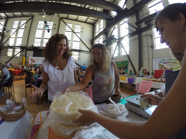 Se consolida la feria de productos artesanales y de la agricultura familiar