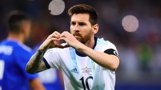 Un ex vice de Barcelona dijo que Messi quiere retirarse en Newells