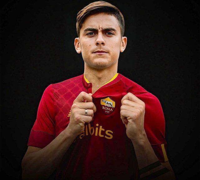 Paulo Dybala jugará por tres temporadas en la Roma.