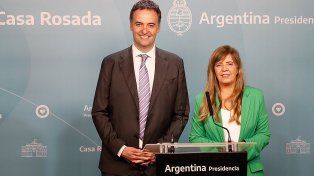 &nbsp;Gabriela Cerruti recordó a Javier Milei que la deuda con el FMI la contrajeron Macri y Luis Caputo y no Alberto Fernández como dice el texto