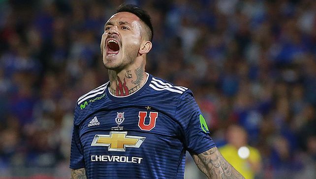 Pinilla emprendió su viaje para sumarse a Colón