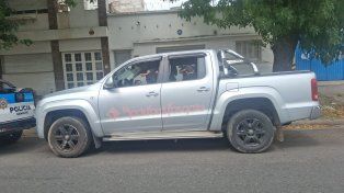 Mucho alcohol a la mañana en barrio Parque: denunciaron al conductor de una pick up