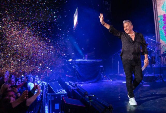 Ricardo Montaner se baja de los escenarios