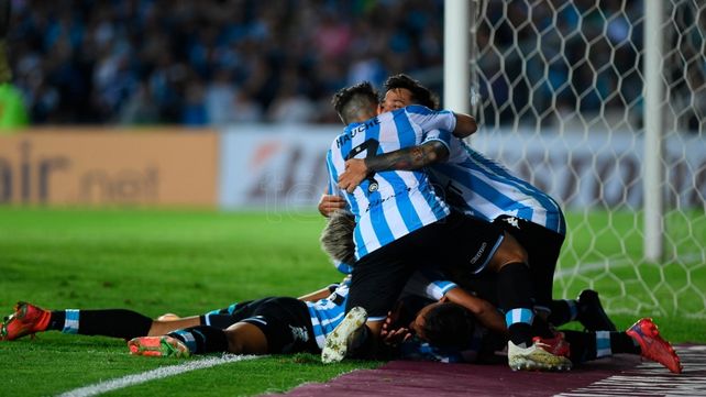 Racing celebra ante Cuaibá.