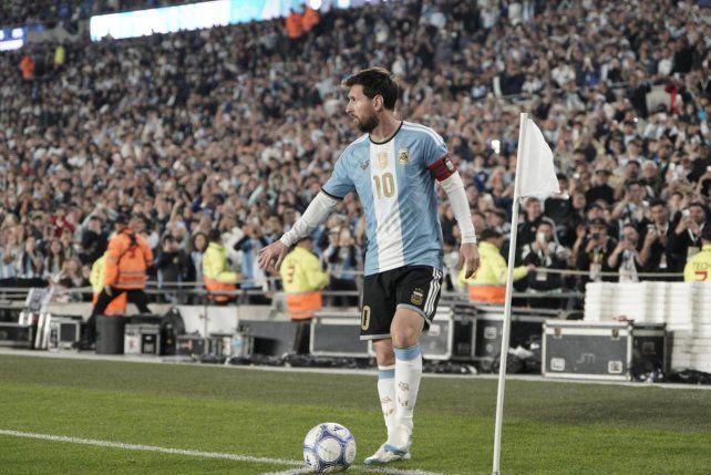 Lionel Messi y los hinchas argentinos