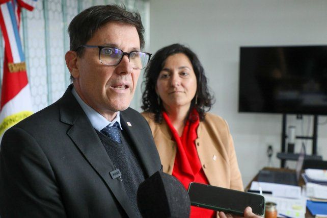 La Provincia puso en marcha el Plan de Alfabetización Santafesino “Raíz”.