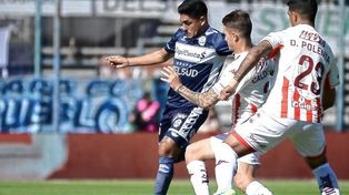 Unión perdió con Gimnasia, sumó su tercera derrota seguida y quedó lejos de la clasificación