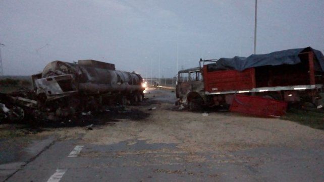 El choque se produjo a la altura de uno de los ingresos a Cañada de Gómez.