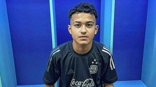 Bautista Ojeda, jugador de Colón, entrena en Ezeiza con la Selección Argentina Sub 15.