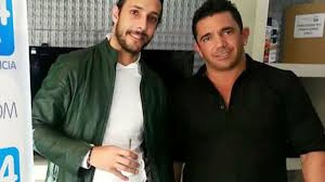 el empresario Suris (derecha) en sus tiempos de hombre de fortuna.