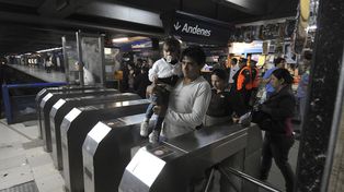 Se suspendió el paro y mañana hay subtes en Capital Federal