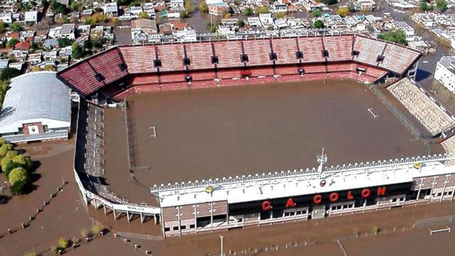 Las impactantes imágenes del Brigadier López en la inundación