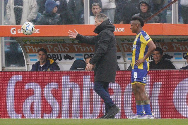 Ariel Holan quedó satisfecho con el rendimiento del equipo