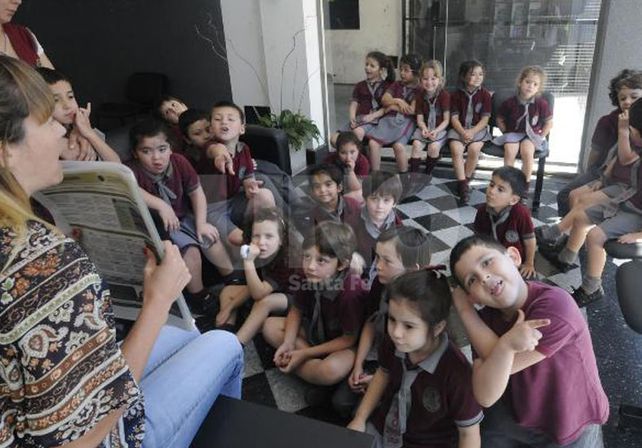 Alumnos del IES visitaron Diario UNO