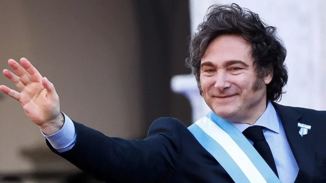 Javier Milei se refirió a la selección argentina en su arribo al país luego del subcampeonato del mundo