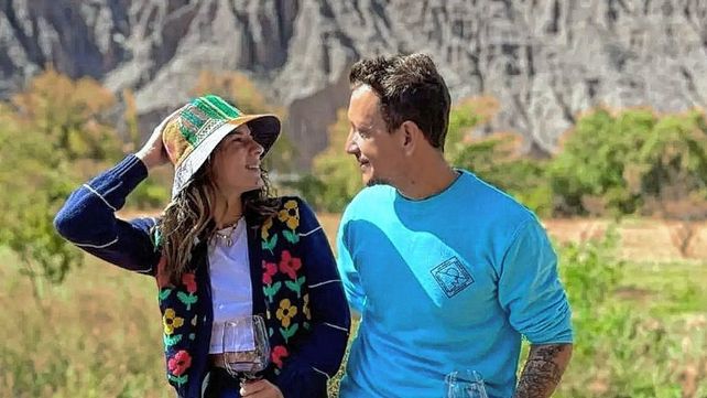Los actores Nico Vázquez y Gimena Accardi la pasaron mal con una pregunta sobre su intimidad y todo quedó registrado en un video.&nbsp; Ocurrió en Salta.&nbsp; 
