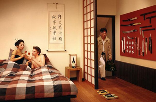 Los hombres que cambian de pareja como de ropa interior son menos inteligentes