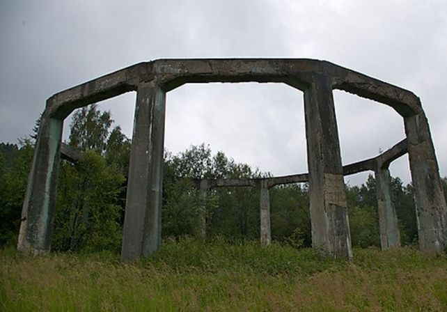 La colina del Búnker.  En la zona de Polonia los científicos nazis desarrollaron los experimentos.