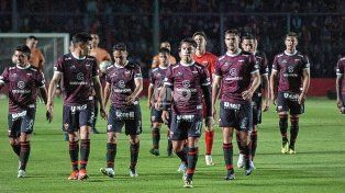 Colón se sigue hundiendo en la Primera Nacional