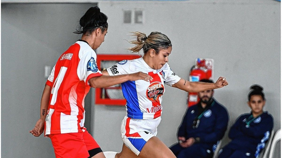 Inició en Paraná el Torneo Nacional Copa de Oro Norte Femenino
