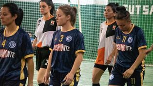 Bárbara Ruíz e Iara García, dos de las entrerrianas que jugarán el Mundial de Futsal.