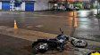 La moto fue impactada por un automovilista quien se dio a la fuga del lugar. La moto fue impactada por un automovilista quien se dio a la fuga del lugar.