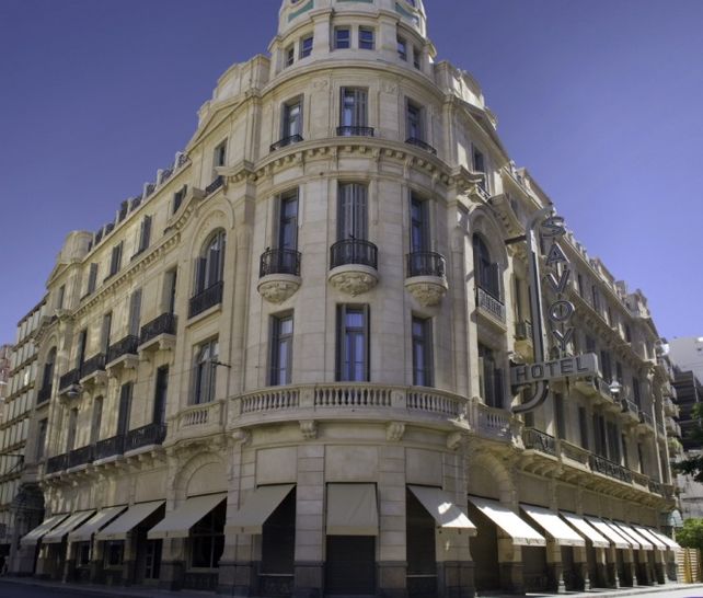 La empresa Fundar realizó una renovación íntegra del edificio original del Hotel Savoy.