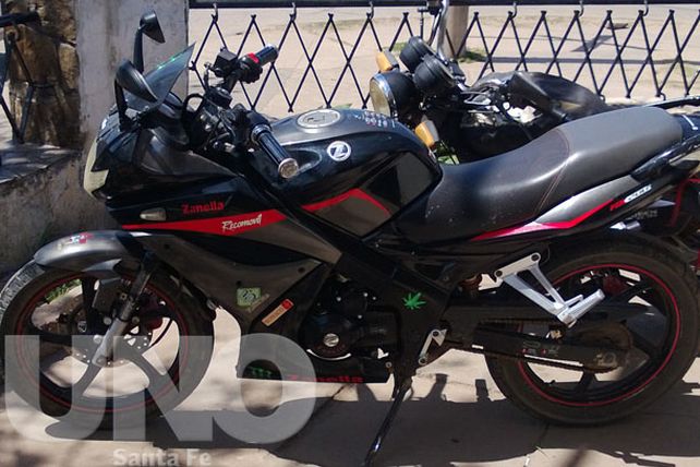 Arrestaron a dos jóvenes que intentaron eludir un control