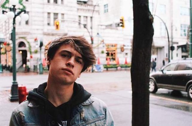 ¡Conocé al hijo modelo de Pamela Anderson!