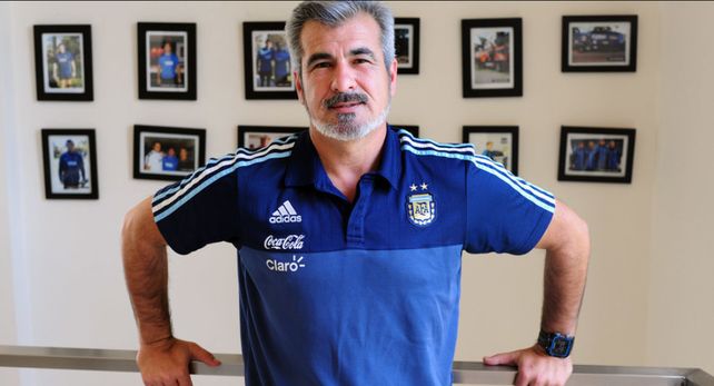 No me junto con Macri para ver a quien poner o sacar