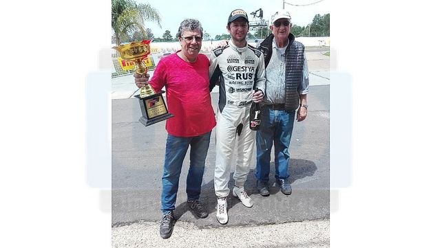 Fabio junto a su padre.&nbsp;