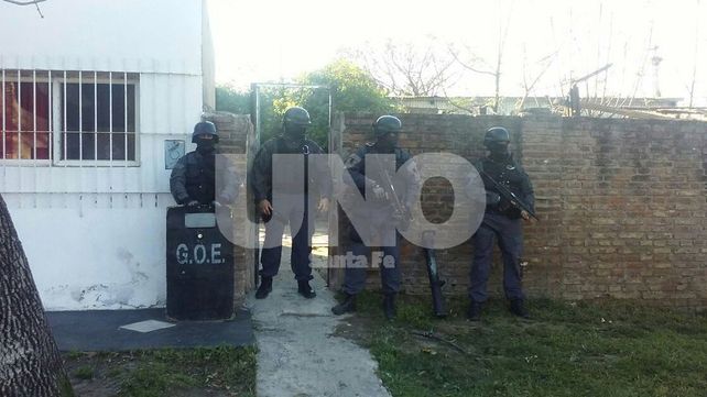 B° Candioti: cayó el violento delincuente que asaltó a una pareja y a un colectivero B° Candioti: cayó el violento delincuente que asaltó a una pareja y a un colectivero