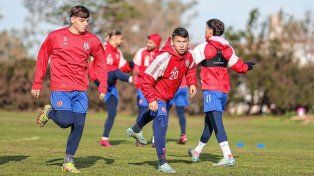 El DT de Unión probó con dos cambios para enfrentar a Vélez