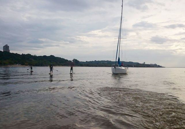 El río está lleno de tablas, más allá de que afuera sea invierno