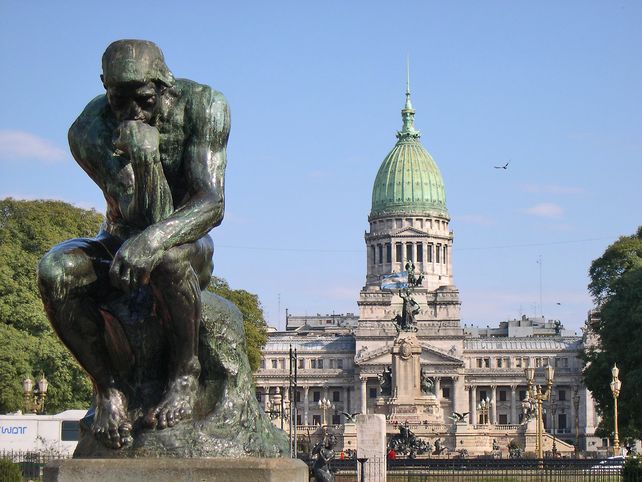 El impacto del DNU 70/2023: Derogaciones y Desafíos