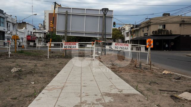 ¿Volvió el socavón de Urquiza y Bulevar?