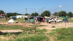 Aún hay 15 familias en terrenos usurpados