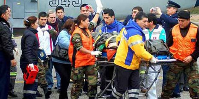 Encuentran a pasajeros sobrevivientes de un avi&oacute;n perdido hace cinco d&iacute;as