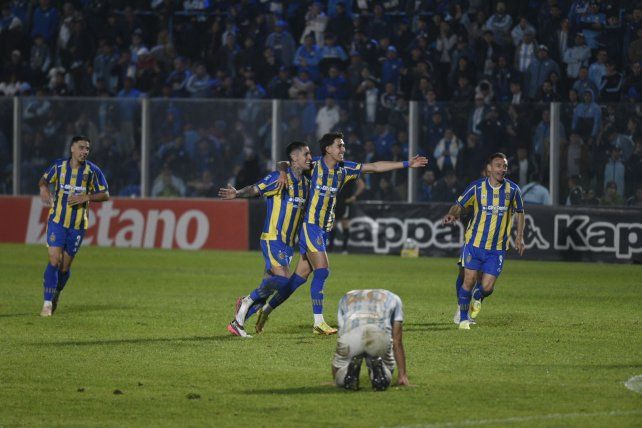 Los goleadores de Central. Gastón Ávila y Julián Fernández.&nbsp;