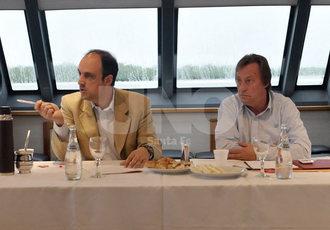 Transporte interurbano: Santa Fe y Paraná quieren tener mayor injerencia en la toma de decisiones