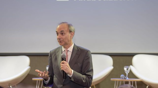 El secretario de Educación encabezó el lanzamiento del plan de alfabetización.
