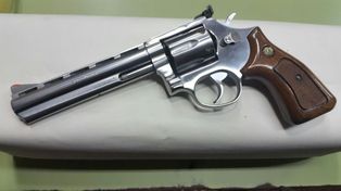 La policía secuestro al acusado una 32 larga. Foto ilustrativa.&nbsp;