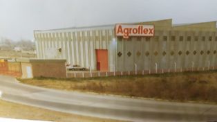 Retro. La planta de Agroflex se construyó en 1987, la zona de Av. Godoy y Circunvalación era muy diferente.