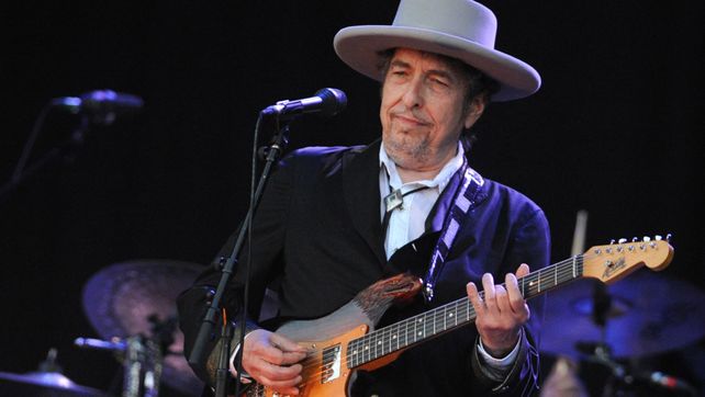En secreto, Bob Dylan recibió su premio Nobel de Literatura en Estocolmo