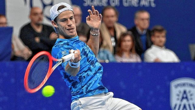 Diego Scwartzman quedó relegado al 16º lugar en el ranking mundial de tenis.