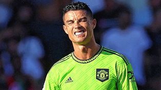 Cristiano Ronaldo quiere salri sí o sí del Manchester Unied y el Sporting de Lisboa se ilusiona con su llegada.