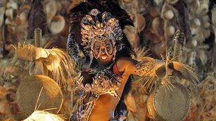 El carnaval de Río rinde un homenaje a Vinicius de Moraes y su garota de Ipanema